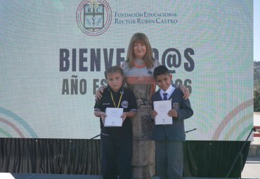 Colegio Rubén Castro inicia una nueva etapa histórica al convertirse en un establecimiento mixto tras más de siete décadas