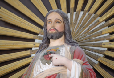 Convocan a la comunidad universitaria bajo el Sagrado Corazón de Jesús