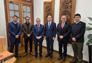 South Korea’s Ambassador visited the PUCV and strengthened international cooperation relationships