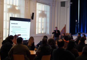 Dirección de Desarrollo Docente impulsa encuentro sobre docencia y evaluación por competencias