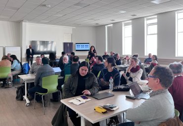 Presentan Modelo de Vinculación y Seguimiento de Titulados, Graduados y Empleadores a Unidades Académicas