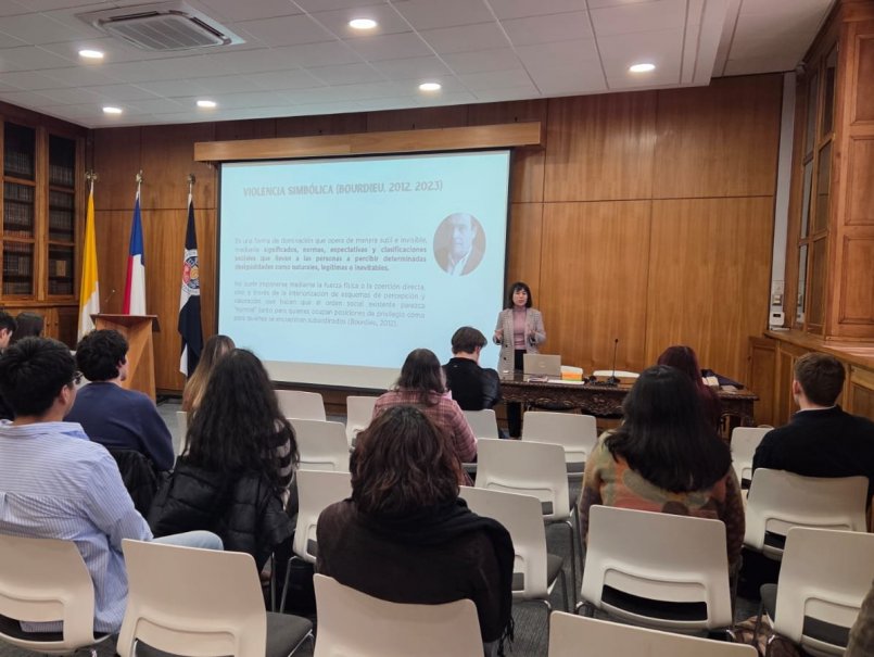 Universidad fortalece herramientas para prevenir violencia de género