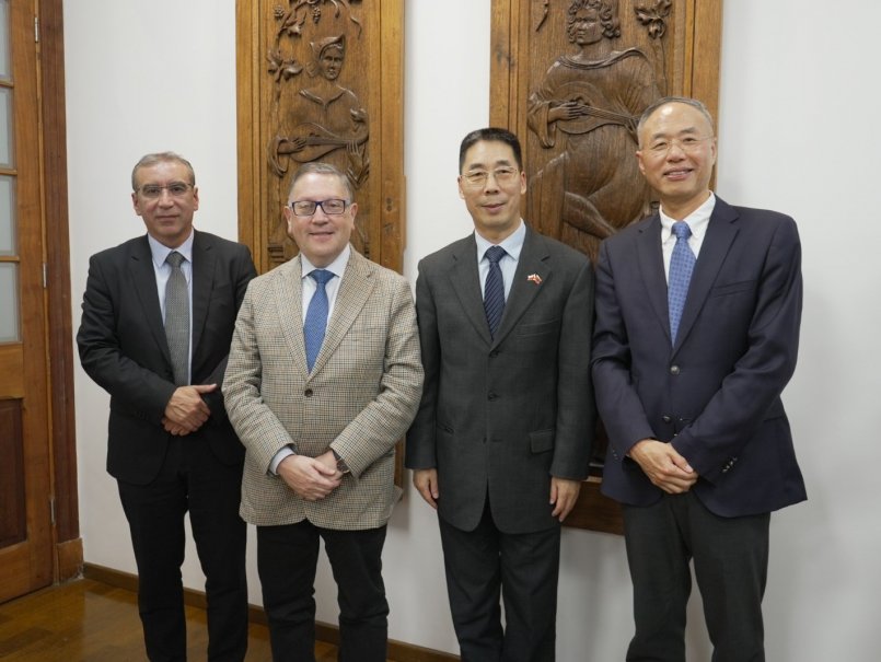 Alianza con Chilquinta impulsará innovación, desarrollo tecnológico y formación de talento