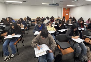 Ensayo PAES gratuito organizado con Cpech congregó a cerca de 400 jóvenes