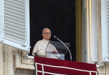 León XIV llama a confiar en Dios y a no desesperarnos en la oscuridad
