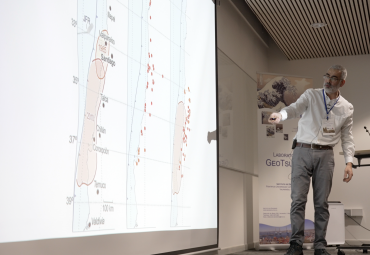 Instituto de Geografía promueve debate científico y técnico sobre terremoto de 1906