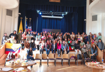 Más de 80 estudiantes de intercambio se reúnen en encuentro intercultural Potluck