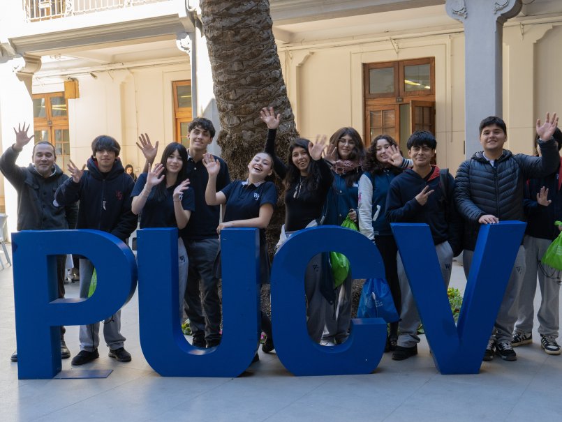 Masiva convocatoria reunió a cerca de 3.000 estudiantes en el Día Abierto de la PUCV