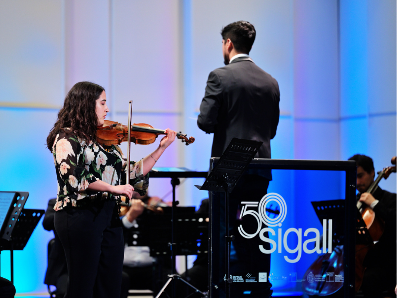 Galería: Orquesta de Cámara PUCV en la inauguración de Sigall 50