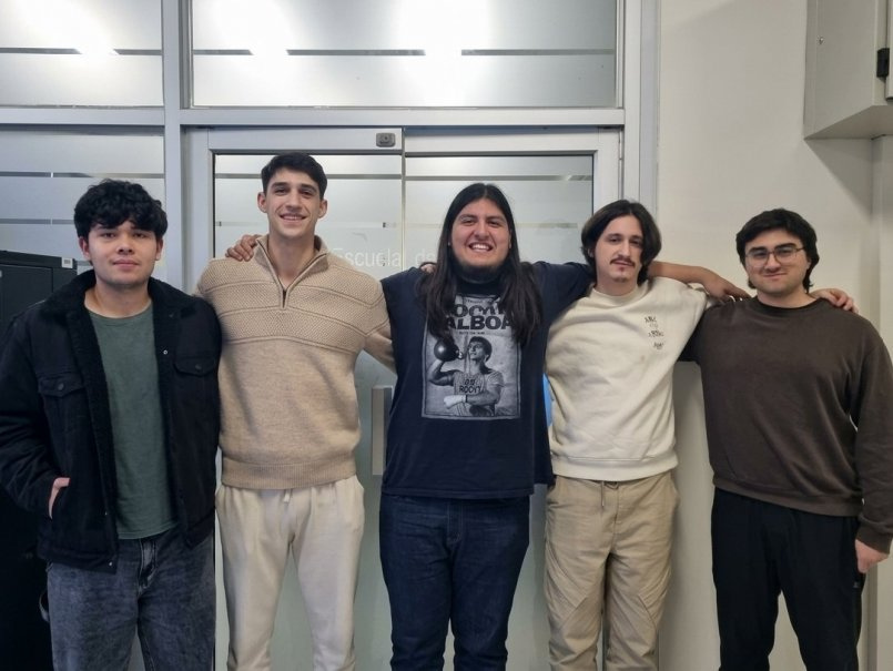 Students develop innovative solution to detect water leaks