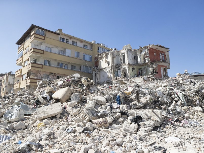 Scholar from the Institute of Geography leads study on seismic risk