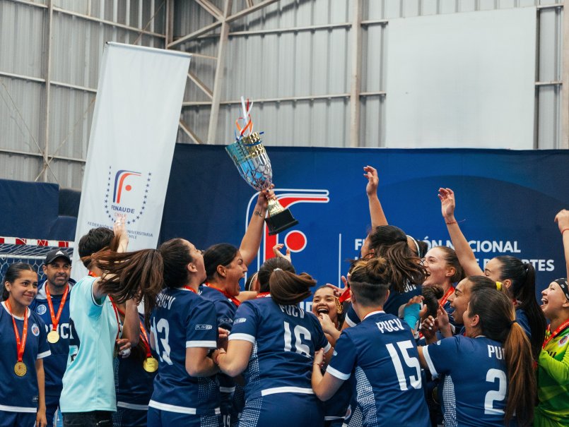 ¡Campeonas! PUCV conquista el Campeonato Nacional Universitario de Fútbol Femenino