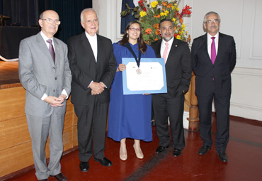 PUCV graduó a 48 nuevos doctores y consolida su posición de liderazgo en Chile como universidad compleja