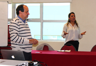 Dr. Rolando Chamy realizó seminario-taller sobre ciencia e innovación para estudiantes de Doctorado PUCV