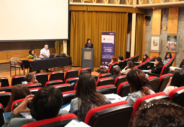 Escuela de Trabajo Social PUCV realizó Seminario Regional de Estudios Eidéticos en Ciencias Sociales y Humanidades
