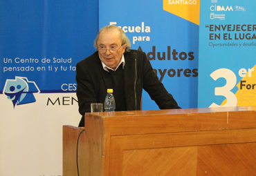 Gen-E participó en el Foro “Envejecer en el lugar: oportunidades y desafíos para Chile”