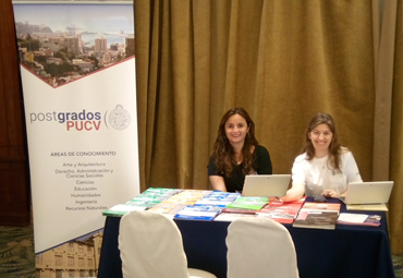 Estudios Avanzados PUCV participó en Feria Internacional de Estudios de Postgrados 2017 en Guayaquil