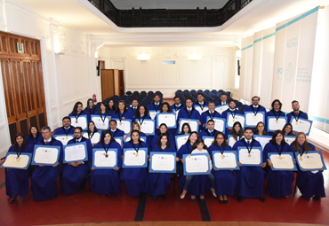 PUCV graduó a 50 nuevos doctores y avanza en la internacionalización de sus programas de postgrado