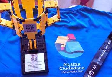 Estudiantes de la Escuela Industrial Superior de Valparaíso logran 2° lugar en competencia internacional de innovación y tecnología gracias al apoyo de la PUCV