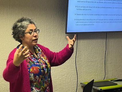 Gran convocatoria en conferencia internacional sobre Spiritual Care en la PUCV