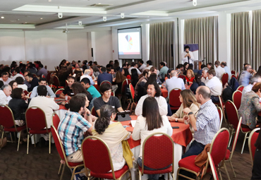 Más de 200 académicos PUCV discuten principales áreas de investigación que realiza la Universidad para aportar a los desafíos país