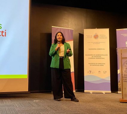 Conversatorio sobre negocios sostenibles en la Región de Valparaíso