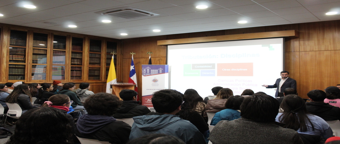 Tax Politics, la charla que presentó Rodrigo Ormeño, académico e investigador de la Universidad de Limerick Irlanda