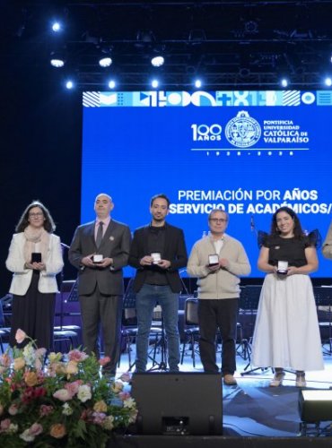 Reconocimiento a la trayectoria académica en la inauguración del año 2025
