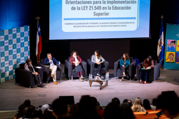 Directora de Inclusión participa en lanzamiento de Orientaciones para implementación de Ley TEA en IES