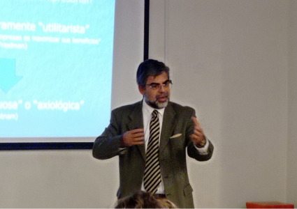 Prof. Juan Pablo Faúndez expuso en Municipalidad de Viña del Mar