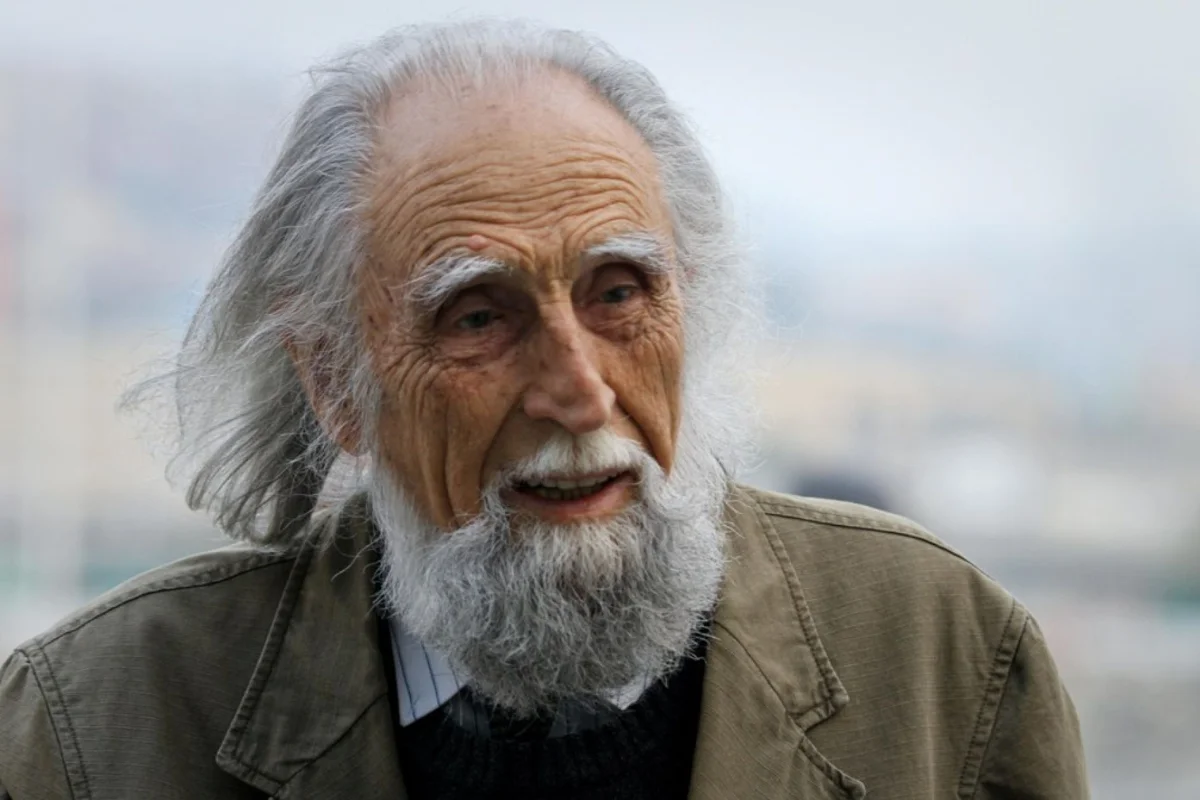 "En memoria de Gastón Soublette" Una columna del Profesor Dr. Juan Daniel Escobar