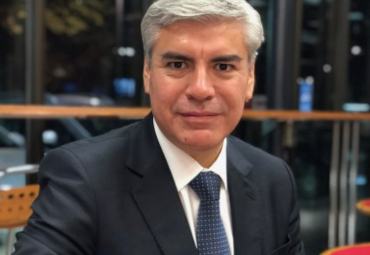 Profesor Eduardo Cordero inaugura año académico 2025 del Doctorado en Derecho de la Universidad Autónoma de Chile