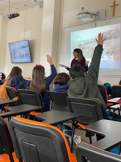 Estudio de la PUCV indaga en las claves para formar el pensamiento histórico en enseñanza básica