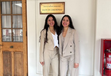 Mellizas, mejores amigas y ahora abogadas