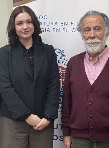 Estudiantes de Pedagogía en Filosofía presentaron sus tesinas de grado