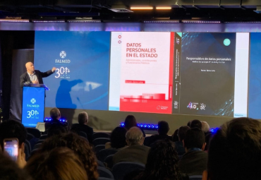 Profesor Renato Jijena expone sobre protección de datos personales de salud en seminario internacional de derecho médico