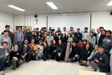 Foro Profesional 2025 en BETA PUCV: Un espacio de diálogo para potenciar la vocación profesional