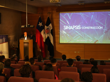PUCV fue sede de Sinapsis Construcción 2025, encuentro que buscó conectar a la ciencia y la industria