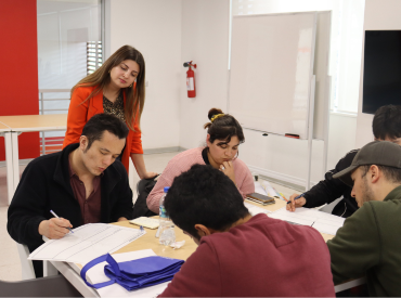 Estudiantes desarrollan proyectos educativos y sociales con apoyo del programa Activa Educación