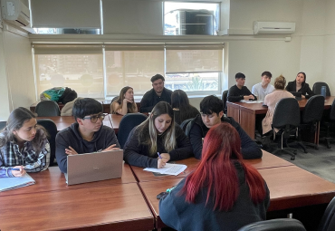 Comienza la segunda versión del proyecto “Vinculando la docencia con el emprendimiento a través del análisis de costos”