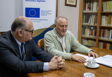 Destacado académico de la Universidad de Barcelona expone en workshop sobre Derecho Industrial europeo y español