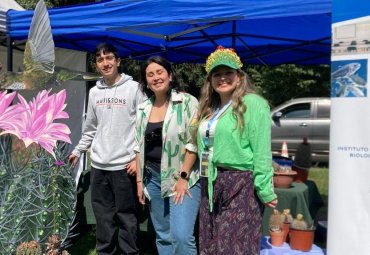 Instituto de Biología participó de Fiesta de los Cactus en Jardín Botánico Nacional