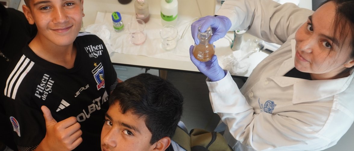 Niños se convierten en “Guardianes del Oxígeno” para proteger el Estero El Sauce en Laguna Verde