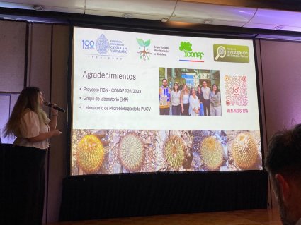 Instituto de Biología PUCV asistió al XLVII Congreso de la Sociedad de Microbiología de Chile