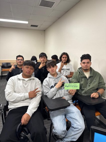 Comisión CAHVDA participó de la Bienvenida 2026 en la Escuela de Psicología