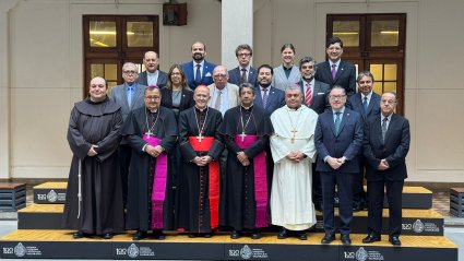Facultad Eclesiástica de Teología PUCV participó en visita del cardenal José Tolentino de Mendonça en inauguración del Año Académico 2026