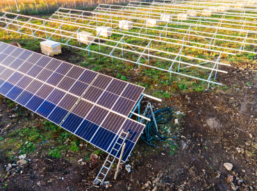 Innovación en el campo: Proyecto busca optimizar la energía solar para revolucionar la agricultura chilena