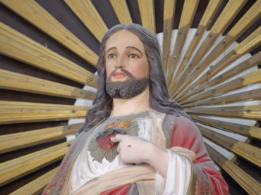 PUCV convoca a la comunidad universitaria bajo el Sagrado Corazón de Jesús