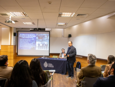 Profesor James M. Cooper encabezó workshop internacional sobre manejo de IA en el ámbito legal organizado por Derecho PUCV