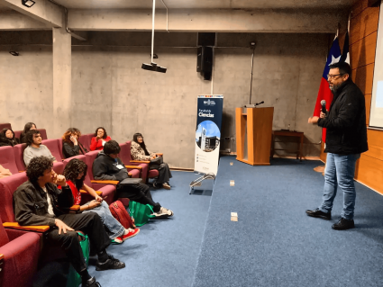Instituto de Biología recibe a estudiantes e interesados en Día Abierto PUCV 2026